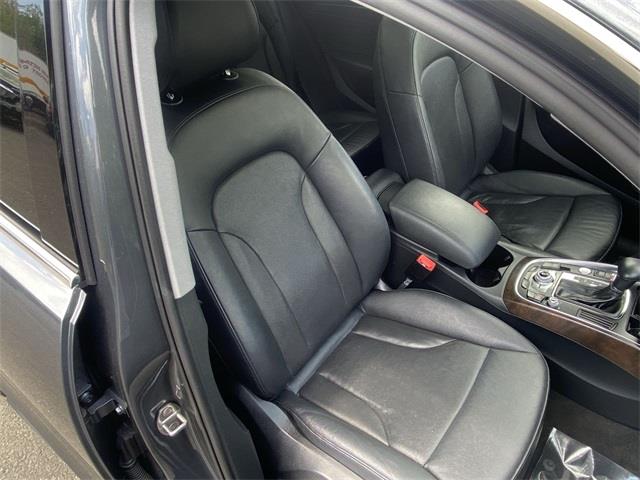 2017 Audi Q5 3.0T Premium Plus, available for sale in Stratford, Connecticut | Wiz Leasing Inc. Stratford, Connecticut 2017 Audi Q5 3.0T Premium Plus, available for sale in Stratford, Connecticut | Wiz Leasing Inc. Stratford, Connecticut
