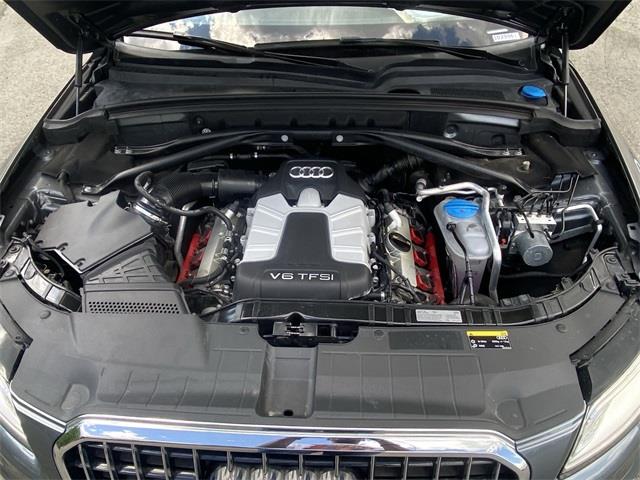 2017 Audi Q5 3.0T Premium Plus, available for sale in Stratford, Connecticut | Wiz Leasing Inc. Stratford, Connecticut 2017 Audi Q5 3.0T Premium Plus, available for sale in Stratford, Connecticut | Wiz Leasing Inc. Stratford, Connecticut