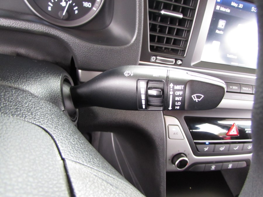 Used Hyundai Elantra SEL 2.0L Auto (Ulsan) 2018 | VIP Auto Enterprise, Inc. Orlando, Florida Used Hyundai Elantra SEL 2.0L Auto (Ulsan) 2018 | VIP Auto Enterprise, Inc. Orlando, Florida