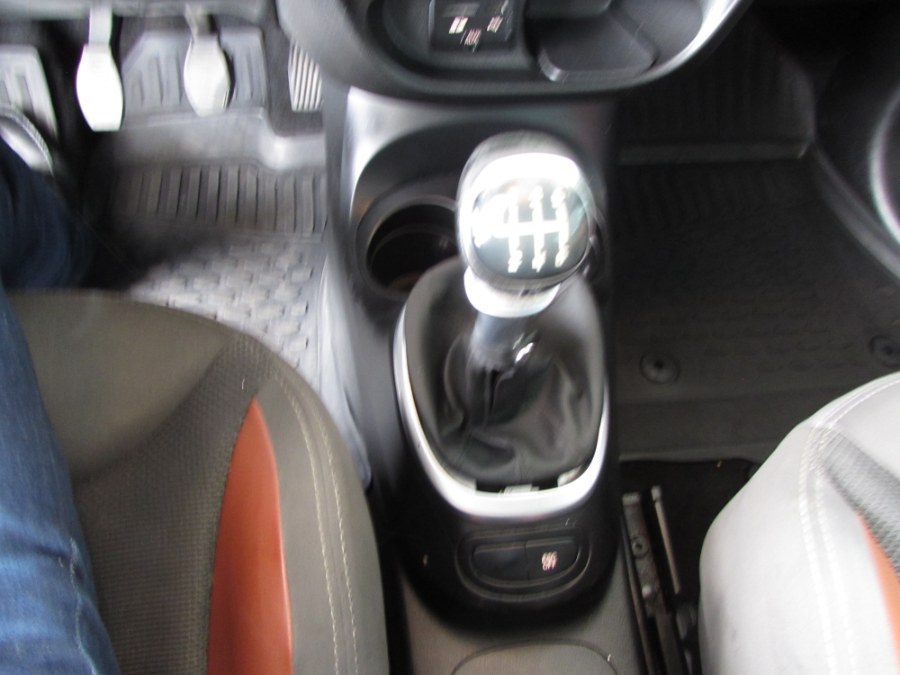 Used FIAT 500L 5dr HB Trekking 2014 | VIP Auto Enterprise, Inc. Orlando, Florida Used FIAT 500L 5dr HB Trekking 2014 | VIP Auto Enterprise, Inc. Orlando, Florida