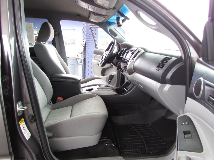 Used Toyota Tacoma 2WD Double Cab I4 AT PreRunner (Natl) 2013 | VIP Auto Enterprise, Inc. Orlando, Florida Used Toyota Tacoma 2WD Double Cab I4 AT PreRunner (Natl) 2013 | VIP Auto Enterprise, Inc. Orlando, Florida