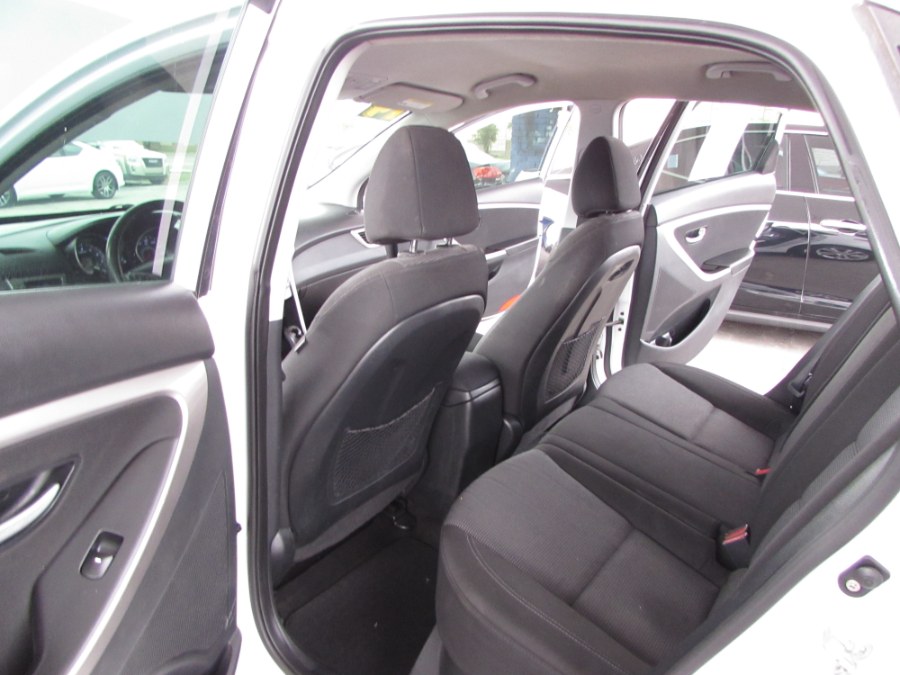 Used Hyundai Elantra GT 5dr HB Auto 2014 | VIP Auto Enterprise, Inc. Orlando, Florida Used Hyundai Elantra GT 5dr HB Auto 2014 | VIP Auto Enterprise, Inc. Orlando, Florida