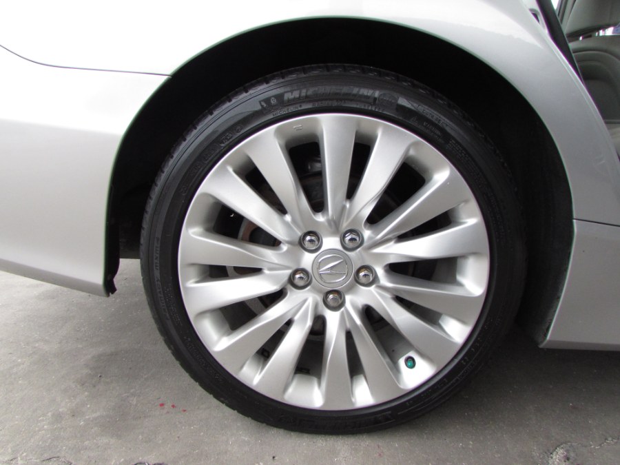 2014 Acura RLX 4dr Sdn Tech Pkg, available for sale in Orlando, Florida | VIP Auto Enterprise, Inc. Orlando, Florida 2014 Acura RLX 4dr Sdn Tech Pkg, available for sale in Orlando, Florida | VIP Auto Enterprise, Inc. Orlando, Florida