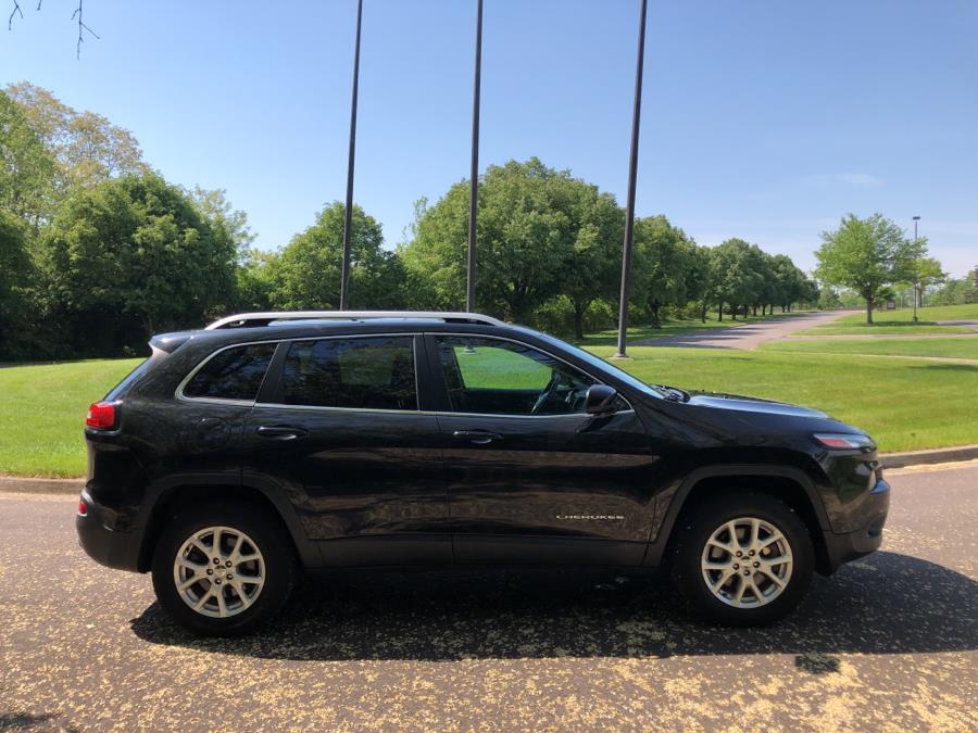 2014 Jeep Cherokee 4WD 4dr Latitude, available for sale in Beavercreek, Ohio | Wholesale Direct Motors. Beavercreek, Ohio 2014 Jeep Cherokee 4WD 4dr Latitude, available for sale in Beavercreek, Ohio | Wholesale Direct Motors. Beavercreek, Ohio