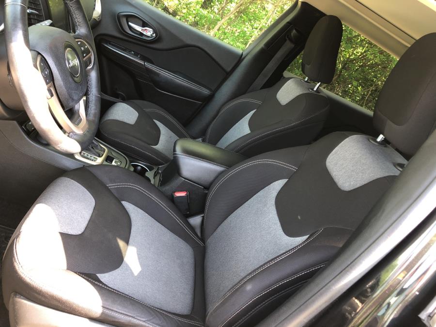 2014 Jeep Cherokee 4WD 4dr Latitude, available for sale in Beavercreek, Ohio | Wholesale Direct Motors. Beavercreek, Ohio 2014 Jeep Cherokee 4WD 4dr Latitude, available for sale in Beavercreek, Ohio | Wholesale Direct Motors. Beavercreek, Ohio