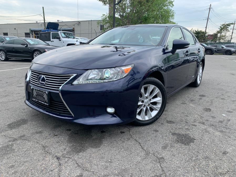 2014 Lexus ES 300h 4dr Sdn Hybrid Luxury, available for sale in Lodi, New Jersey | European Auto Expo. Lodi, New Jersey