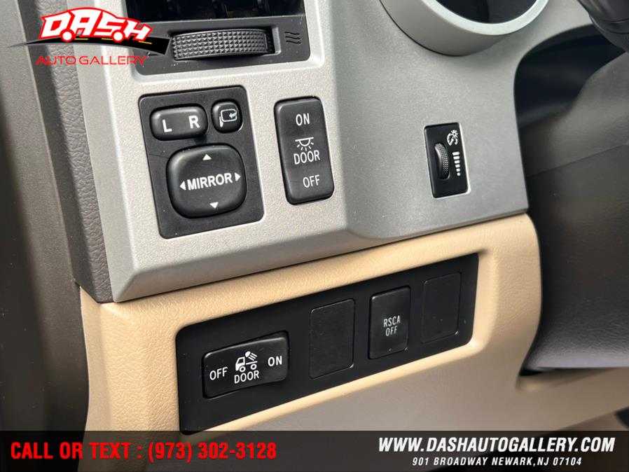 Used Toyota Tundra 4WD Truck Dbl 5.7L V8 6-Spd AT LTD (Natl) 2008 | Dash Auto Gallery Inc.. Newark, New Jersey Used Toyota Tundra 4WD Truck Dbl 5.7L V8 6-Spd AT LTD (Natl) 2008 | Dash Auto Gallery Inc.. Newark, New Jersey
