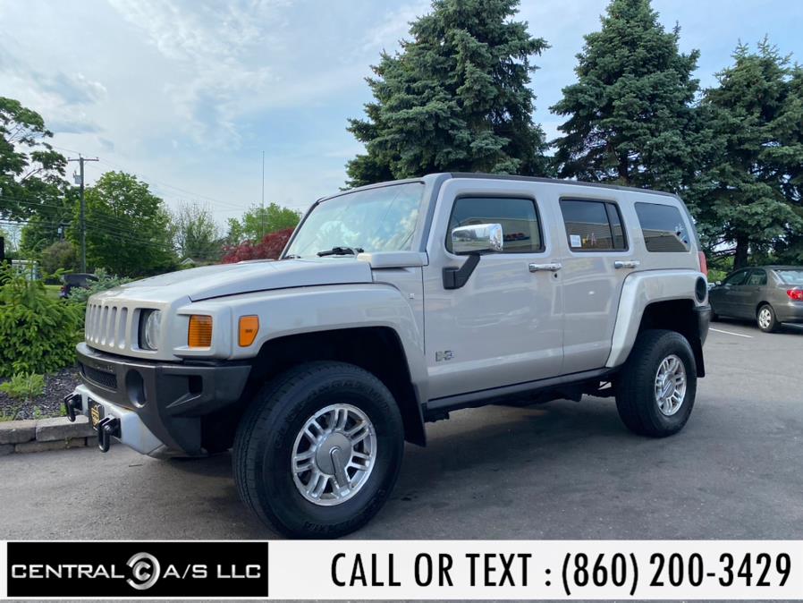 2008 HUMMER H3 4WD 4dr SUV Alpha, available for sale in East Windsor, Connecticut | Central A/S LLC. East Windsor, Connecticut 2008 HUMMER H3 4WD 4dr SUV Alpha, available for sale in East Windsor, Connecticut | Central A/S LLC. East Windsor, Connecticut