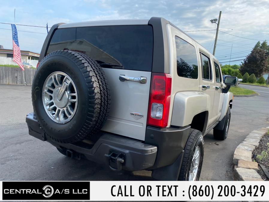 2008 HUMMER H3 4WD 4dr SUV Alpha, available for sale in East Windsor, Connecticut | Central A/S LLC. East Windsor, Connecticut 2008 HUMMER H3 4WD 4dr SUV Alpha, available for sale in East Windsor, Connecticut | Central A/S LLC. East Windsor, Connecticut