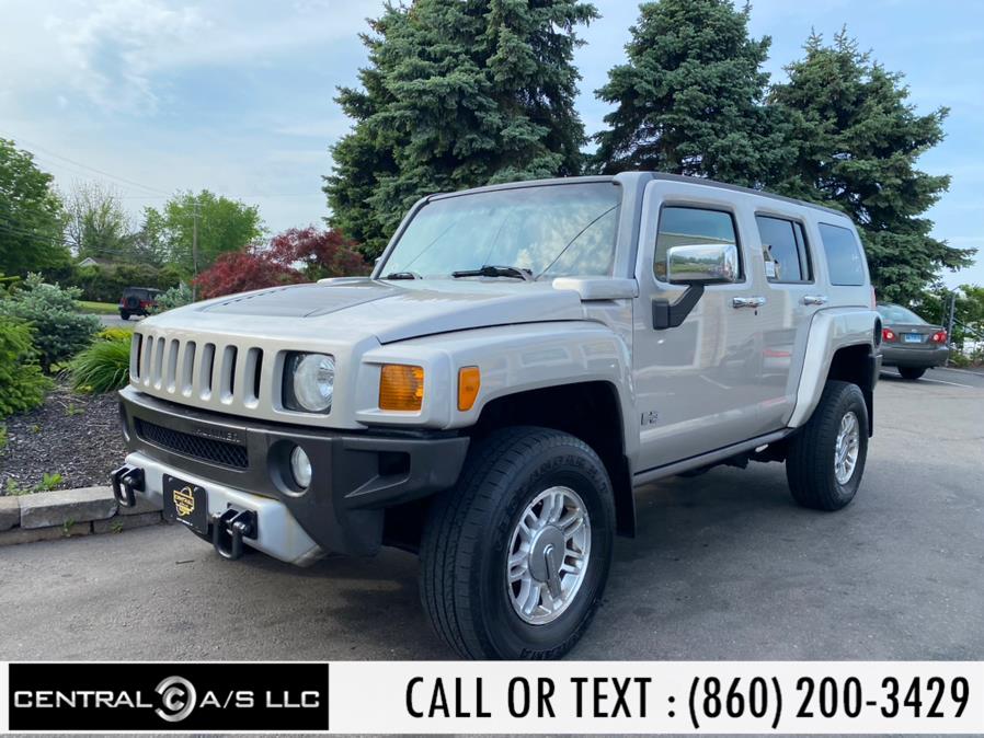 2008 HUMMER H3 4WD 4dr SUV Alpha, available for sale in East Windsor, Connecticut | Central A/S LLC. East Windsor, Connecticut 2008 HUMMER H3 4WD 4dr SUV Alpha, available for sale in East Windsor, Connecticut | Central A/S LLC. East Windsor, Connecticut