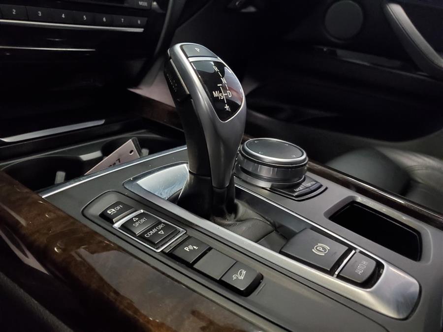 Used BMW X5 xDrive35i Sports Activity Vehicle 2017 | Northshore Motors. Syosset , New York