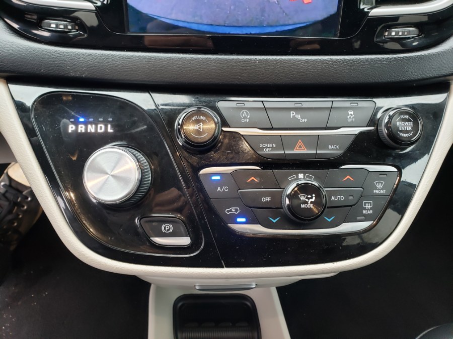 2017 Chrysler Pacifica Touring-L Touring-L 4dr Wgn, available for sale in Auburn, New Hampshire | ODA Auto Precision LLC. Auburn, New Hampshire 2017 Chrysler Pacifica Touring-L Touring-L 4dr Wgn, available for sale in Auburn, New Hampshire | ODA Auto Precision LLC. Auburn, New Hampshire