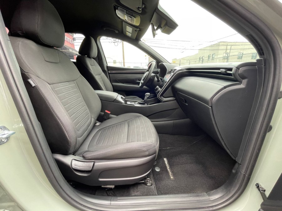 2022 Hyundai Santa Cruz SEL AWD, available for sale in Newark, New Jersey | RT Auto Center LLC. Newark, New Jersey 2022 Hyundai Santa Cruz SEL AWD, available for sale in Newark, New Jersey | RT Auto Center LLC. Newark, New Jersey