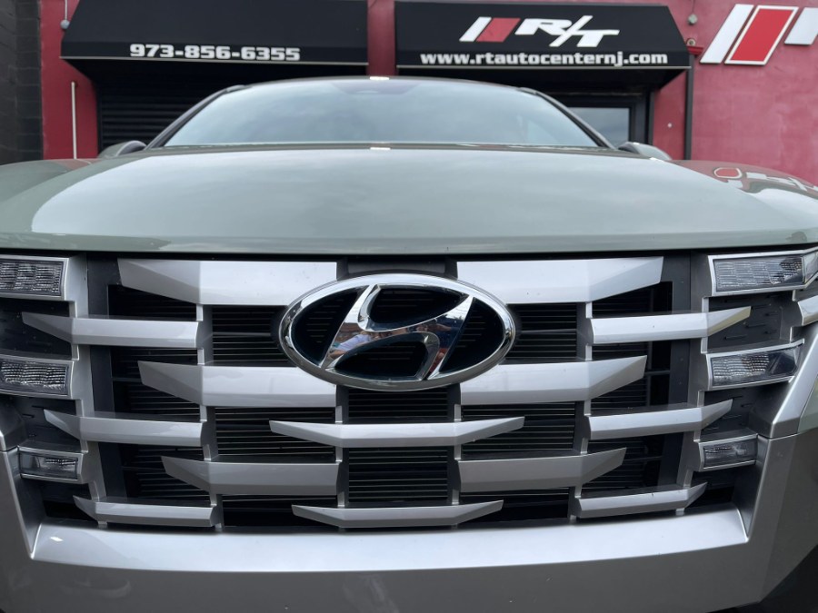 2022 Hyundai Santa Cruz SEL AWD, available for sale in Newark, New Jersey | RT Auto Center LLC. Newark, New Jersey 2022 Hyundai Santa Cruz SEL AWD, available for sale in Newark, New Jersey | RT Auto Center LLC. Newark, New Jersey