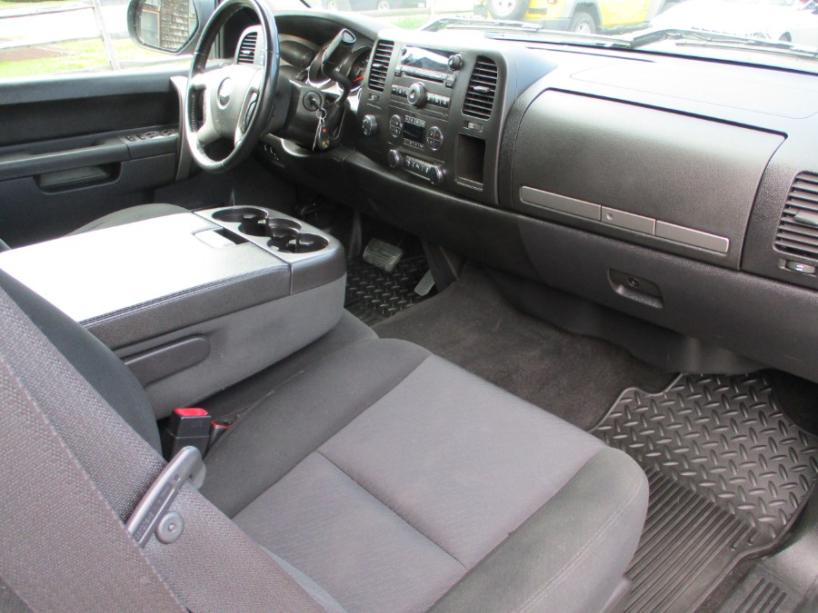 Used Chevrolet Silverado 1500 4WD Ext Cab 143.5" LT 2012 | Suffield Auto Sales. Suffield, Connecticut