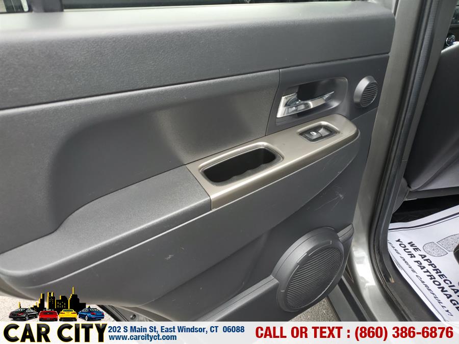 2012 Jeep Liberty 4WD 4dr Limited, available for sale in East Windsor, Connecticut | Car City LLC. East Windsor, Connecticut 2012 Jeep Liberty 4WD 4dr Limited, available for sale in East Windsor, Connecticut | Car City LLC. East Windsor, Connecticut