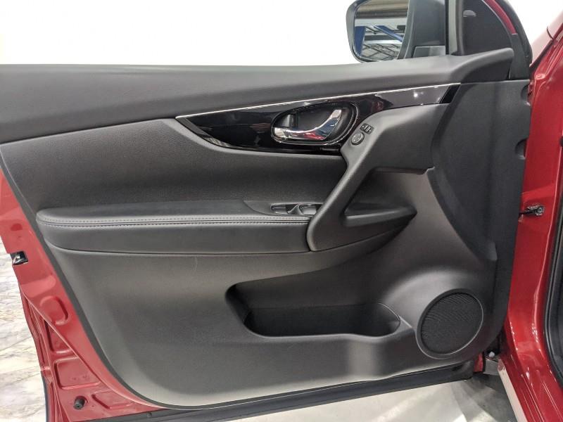 Used Nissan Rogue Sport SL 2019 | Car Revolution. Maple Shade, New Jersey Used Nissan Rogue Sport SL 2019 | Car Revolution. Maple Shade, New Jersey