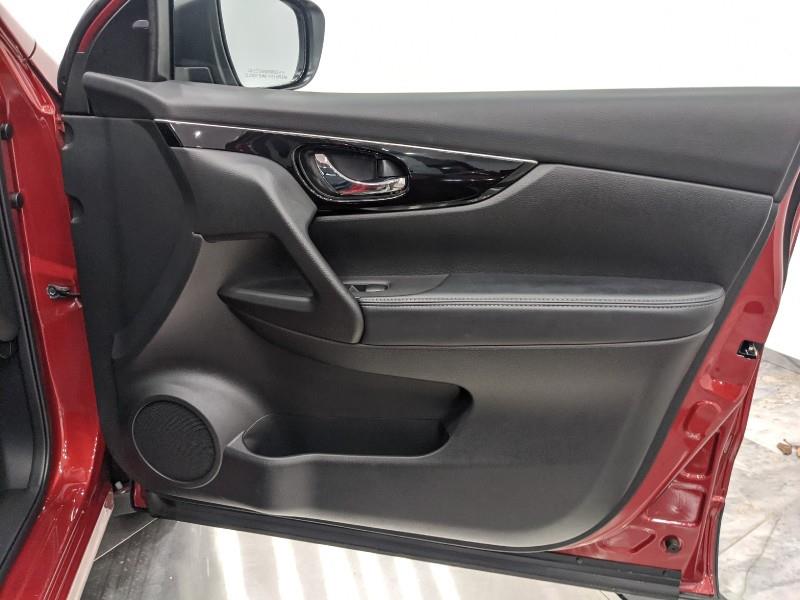 Used Nissan Rogue Sport SL 2019 | Car Revolution. Maple Shade, New Jersey Used Nissan Rogue Sport SL 2019 | Car Revolution. Maple Shade, New Jersey