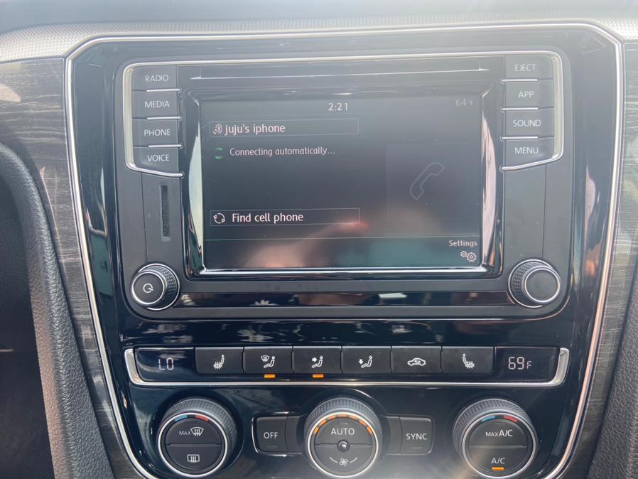 2018 Volkswagen Passat 2.0T SE w/Technology Auto, available for sale in Irvington , New Jersey | Auto Haus of Irvington Corp. Irvington , New Jersey 2018 Volkswagen Passat 2.0T SE w/Technology Auto, available for sale in Irvington , New Jersey | Auto Haus of Irvington Corp. Irvington , New Jersey