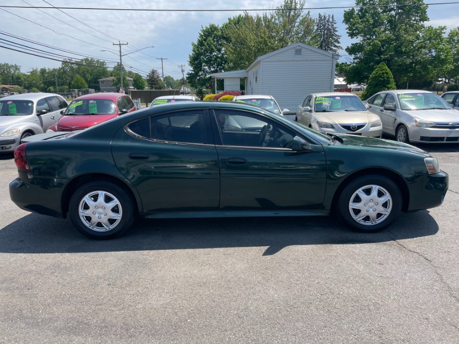 Used Pontiac Grand Prix 4dr Sdn GT1 2004 | CT Car Co LLC. East Windsor, Connecticut Used Pontiac Grand Prix 4dr Sdn GT1 2004 | CT Car Co LLC. East Windsor, Connecticut