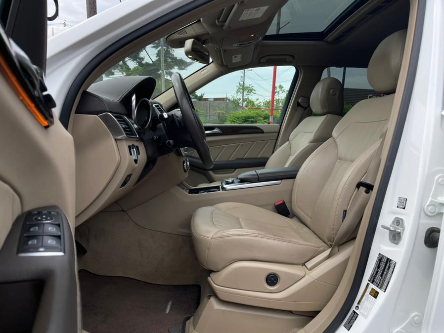 Used Mercedes-Benz GL 4MATIC 4dr GL 450 2016 | Champion Auto Hillside. Hillside, New Jersey Used Mercedes-Benz GL 4MATIC 4dr GL 450 2016 | Champion Auto Hillside. Hillside, New Jersey