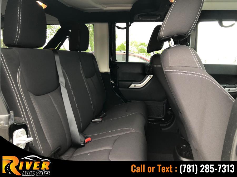 2013 Jeep Wrangler Unlimited 4WD 4dr Rubicon, available for sale in Malden, Massachusetts | River Auto Sales. Malden, Massachusetts 2013 Jeep Wrangler Unlimited 4WD 4dr Rubicon, available for sale in Malden, Massachusetts | River Auto Sales. Malden, Massachusetts