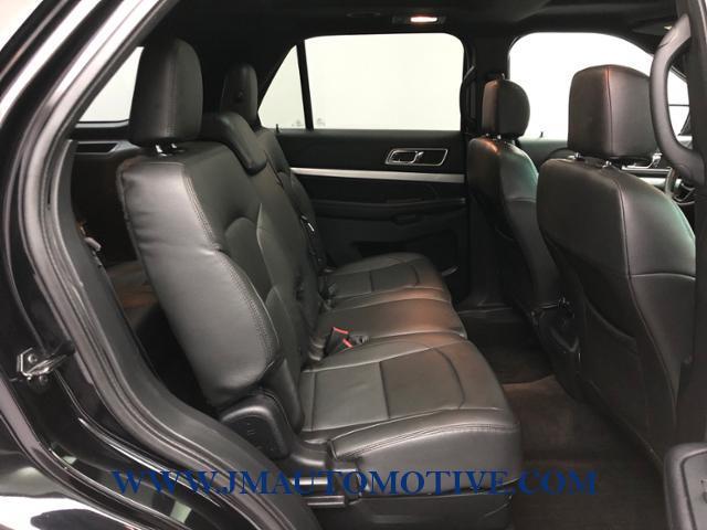Used Ford Explorer XLT 4WD 2017 | J&M Automotive Sls&Svc LLC. Naugatuck, Connecticut Used Ford Explorer XLT 4WD 2017 | J&M Automotive Sls&Svc LLC. Naugatuck, Connecticut