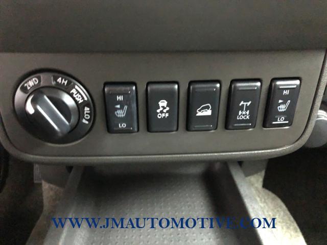2015 Nissan Xterra 4WD 4dr Auto Pro-4X, available for sale in Naugatuck, Connecticut | J&M Automotive Sls&Svc LLC. Naugatuck, Connecticut 2015 Nissan Xterra 4WD 4dr Auto Pro-4X, available for sale in Naugatuck, Connecticut | J&M Automotive Sls&Svc LLC. Naugatuck, Connecticut