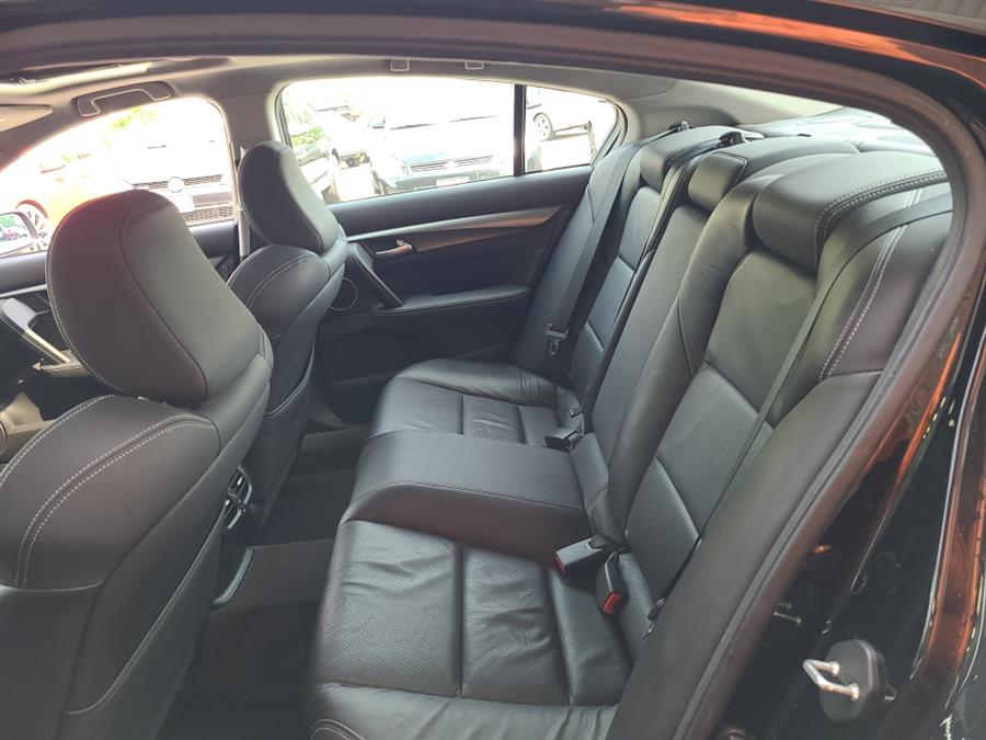 2013 Acura TL 4dr Sdn Man SH-AWD Tech, available for sale in Waterbury, Connecticut | National Auto Brokers, Inc.. Waterbury, Connecticut 2013 Acura TL 4dr Sdn Man SH-AWD Tech, available for sale in Waterbury, Connecticut | National Auto Brokers, Inc.. Waterbury, Connecticut
