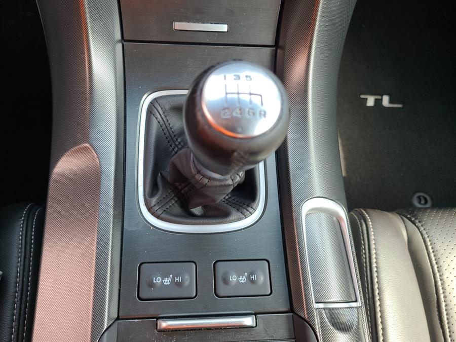2013 Acura TL 4dr Sdn Man SH-AWD Tech, available for sale in Waterbury, Connecticut | National Auto Brokers, Inc.. Waterbury, Connecticut 2013 Acura TL 4dr Sdn Man SH-AWD Tech, available for sale in Waterbury, Connecticut | National Auto Brokers, Inc.. Waterbury, Connecticut