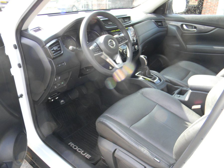 2017 Nissan Rogue AWD SV, available for sale in Southborough, Massachusetts | M&M Vehicles Inc dba Central Motors. Southborough, Massachusetts 2017 Nissan Rogue AWD SV, available for sale in Southborough, Massachusetts | M&M Vehicles Inc dba Central Motors. Southborough, Massachusetts