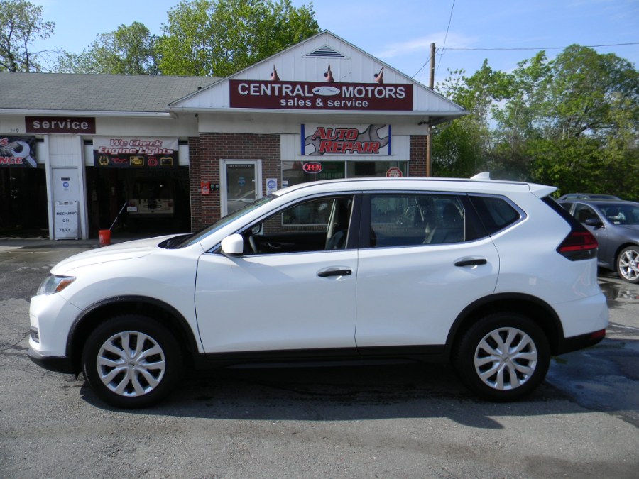 2017 Nissan Rogue AWD SV, available for sale in Southborough, Massachusetts | M&M Vehicles Inc dba Central Motors. Southborough, Massachusetts 2017 Nissan Rogue AWD SV, available for sale in Southborough, Massachusetts | M&M Vehicles Inc dba Central Motors. Southborough, Massachusetts