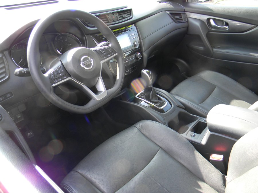 2017 Nissan Rogue AWD SV, available for sale in Southborough, Massachusetts | M&M Vehicles Inc dba Central Motors. Southborough, Massachusetts 2017 Nissan Rogue AWD SV, available for sale in Southborough, Massachusetts | M&M Vehicles Inc dba Central Motors. Southborough, Massachusetts