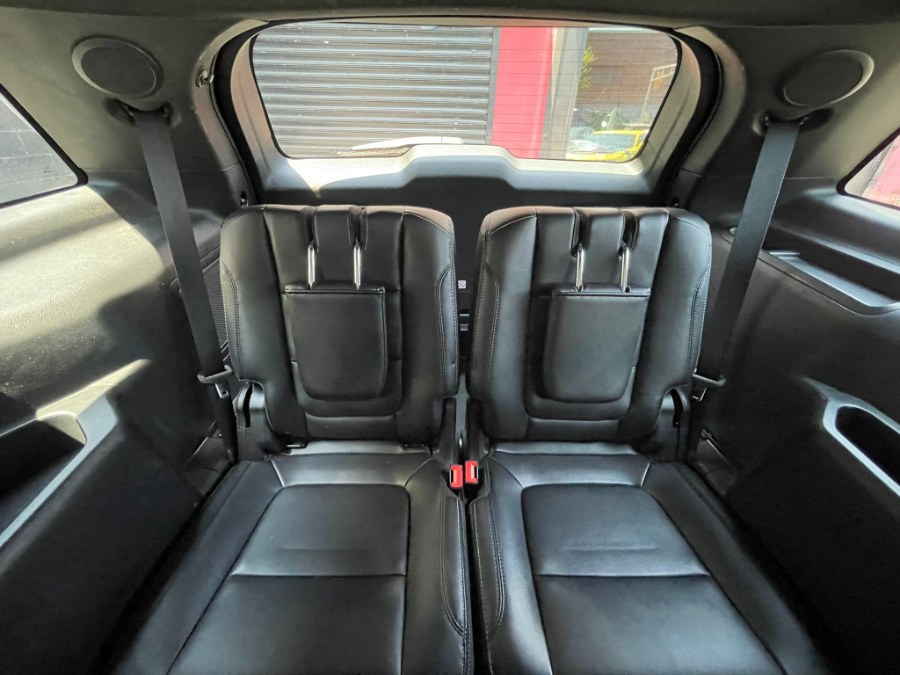 2017 Ford Explorer Limited 4WD, available for sale in Newark, New Jersey | RT Auto Center LLC. Newark, New Jersey 2017 Ford Explorer Limited 4WD, available for sale in Newark, New Jersey | RT Auto Center LLC. Newark, New Jersey
