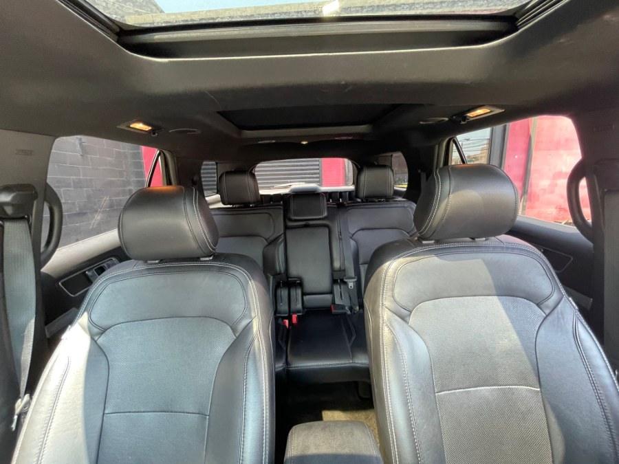 2017 Ford Explorer Limited 4WD, available for sale in Newark, New Jersey | RT Auto Center LLC. Newark, New Jersey 2017 Ford Explorer Limited 4WD, available for sale in Newark, New Jersey | RT Auto Center LLC. Newark, New Jersey