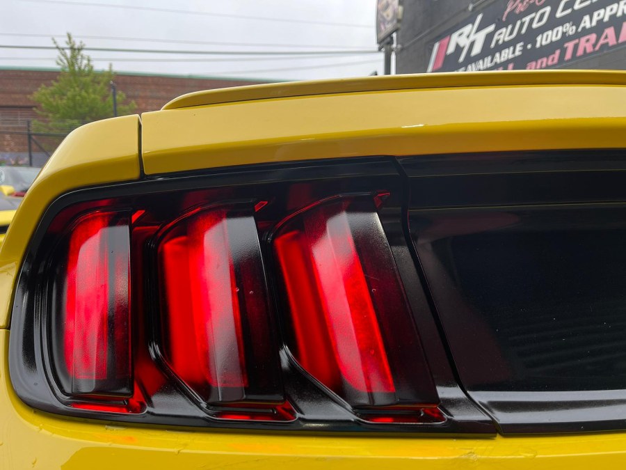 Used Ford Mustang 2dr Fastback V6 2015 | RT Auto Center LLC. Newark, New Jersey Used Ford Mustang 2dr Fastback V6 2015 | RT Auto Center LLC. Newark, New Jersey