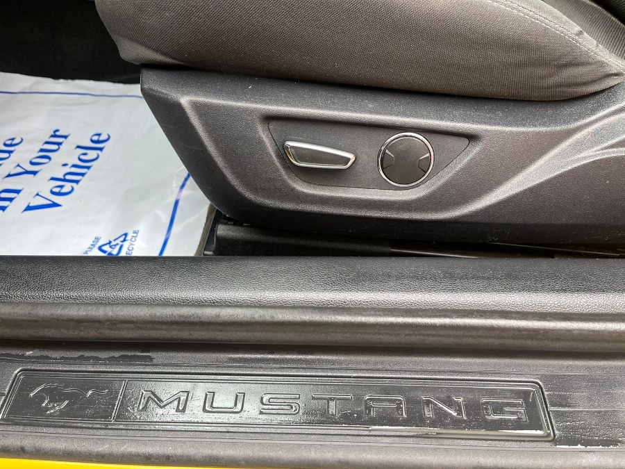 Used Ford Mustang 2dr Fastback V6 2015 | RT Auto Center LLC. Newark, New Jersey Used Ford Mustang 2dr Fastback V6 2015 | RT Auto Center LLC. Newark, New Jersey