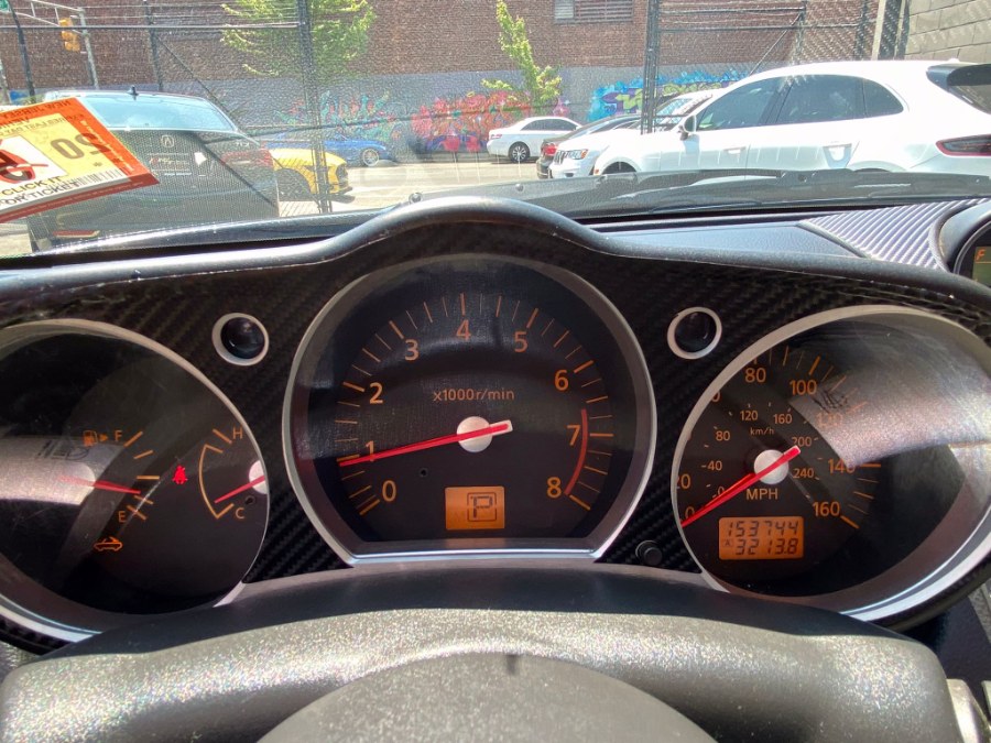 Used Nissan 350Z 2dr Roadster Touring Auto 2005 | RT Auto Center LLC. Newark, New Jersey Used Nissan 350Z 2dr Roadster Touring Auto 2005 | RT Auto Center LLC. Newark, New Jersey
