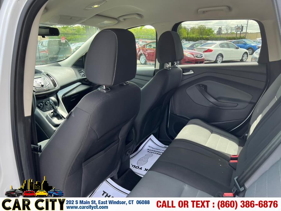 2013 Ford Escape 4WD 4dr SE, available for sale in East Windsor, Connecticut | Car City LLC. East Windsor, Connecticut 2013 Ford Escape 4WD 4dr SE, available for sale in East Windsor, Connecticut | Car City LLC. East Windsor, Connecticut