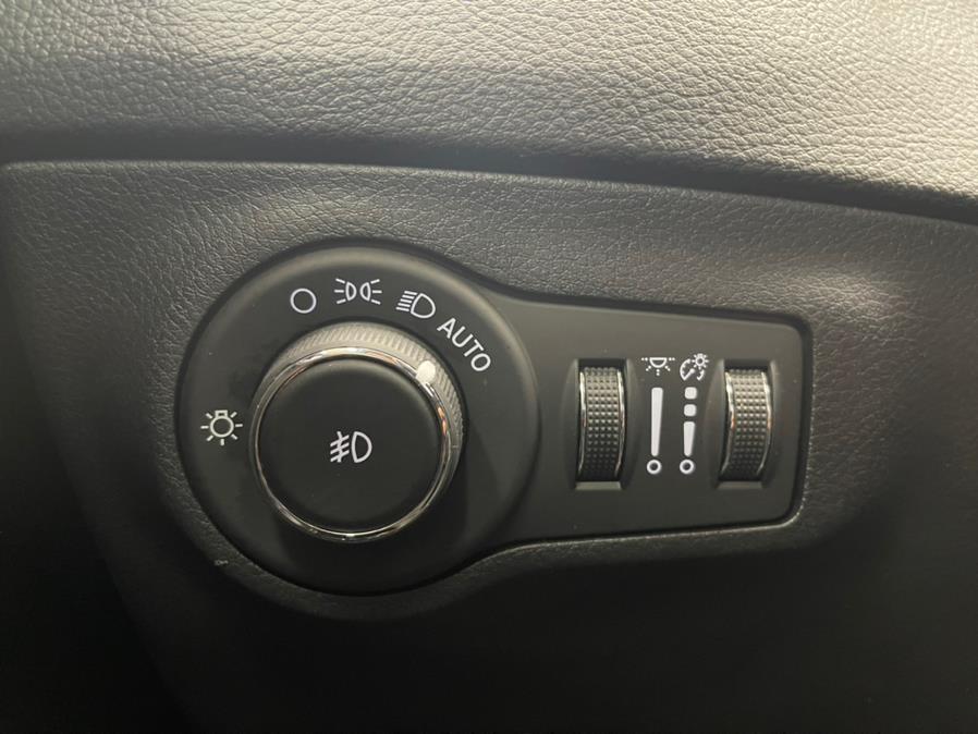 2019 Jeep Compass Latitude 4x4, available for sale in Massapequa Park, New York | Power Motors East. Massapequa Park, New York 2019 Jeep Compass Latitude 4x4, available for sale in Massapequa Park, New York | Power Motors East. Massapequa Park, New York