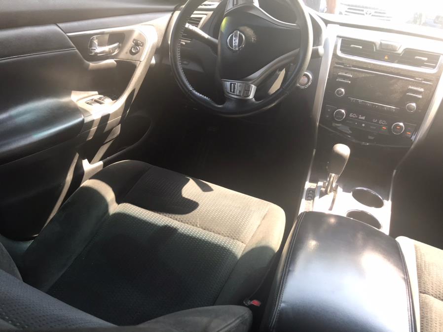 2015 Nissan Altima 4dr Sdn I4 2.5 S, available for sale in Jersey City, New Jersey | Car Valley Group. Jersey City, New Jersey 2015 Nissan Altima 4dr Sdn I4 2.5 S, available for sale in Jersey City, New Jersey | Car Valley Group. Jersey City, New Jersey