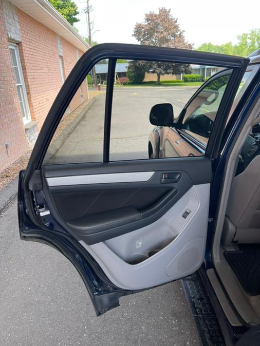 2007 Toyota 4Runner 4WD 4dr V6 SR5, available for sale in New Britain, Connecticut | Supreme Automotive. New Britain, Connecticut 2007 Toyota 4Runner 4WD 4dr V6 SR5, available for sale in New Britain, Connecticut | Supreme Automotive. New Britain, Connecticut
