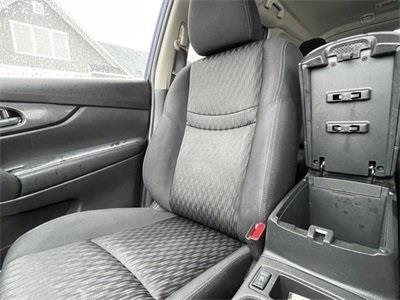 Used Nissan Rogue SV 2017 | Blasius Federal Road. Brookfield, Connecticut Used Nissan Rogue SV 2017 | Blasius Federal Road. Brookfield, Connecticut