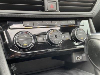 Used Volkswagen Jetta R-Line 2019 | Blasius of Danbury. Danbury, Connecticut Used Volkswagen Jetta R-Line 2019 | Blasius of Danbury. Danbury, Connecticut