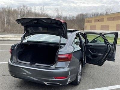 Used Volkswagen Jetta R-Line 2019 | Blasius of Danbury. Danbury, Connecticut Used Volkswagen Jetta R-Line 2019 | Blasius of Danbury. Danbury, Connecticut