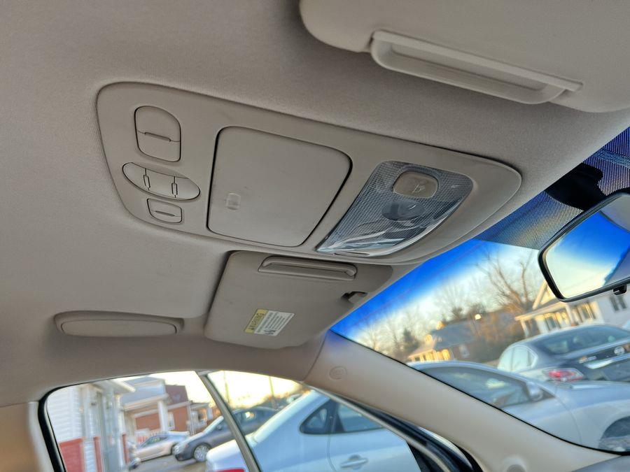 Used Kia Sedona LX Minivan 4D 2008 | Mixcars, Inc. Fredericksburg, Virginia Used Kia Sedona LX Minivan 4D 2008 | Mixcars, Inc. Fredericksburg, Virginia