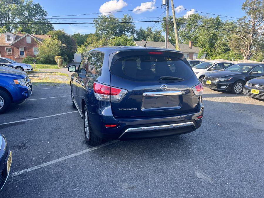 Used Nissan Pathfinder S Sport Utility 4D 2014 | Mixcars, Inc. Fredericksburg, Virginia Used Nissan Pathfinder S Sport Utility 4D 2014 | Mixcars, Inc. Fredericksburg, Virginia