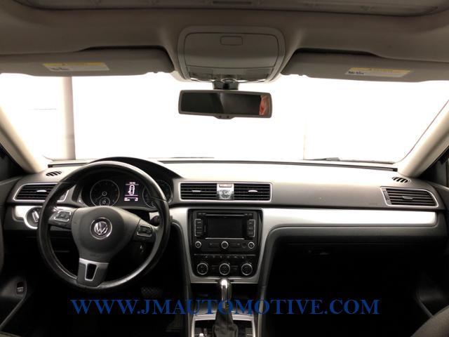 2012 Volkswagen Passat 4dr Sdn 2.5L Auto SE, available for sale in Naugatuck, Connecticut | J&M Automotive Sls&Svc LLC. Naugatuck, Connecticut 2012 Volkswagen Passat 4dr Sdn 2.5L Auto SE, available for sale in Naugatuck, Connecticut | J&M Automotive Sls&Svc LLC. Naugatuck, Connecticut