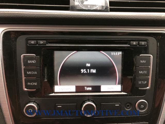 2012 Volkswagen Passat 4dr Sdn 2.5L Auto SE, available for sale in Naugatuck, Connecticut | J&M Automotive Sls&Svc LLC. Naugatuck, Connecticut 2012 Volkswagen Passat 4dr Sdn 2.5L Auto SE, available for sale in Naugatuck, Connecticut | J&M Automotive Sls&Svc LLC. Naugatuck, Connecticut
