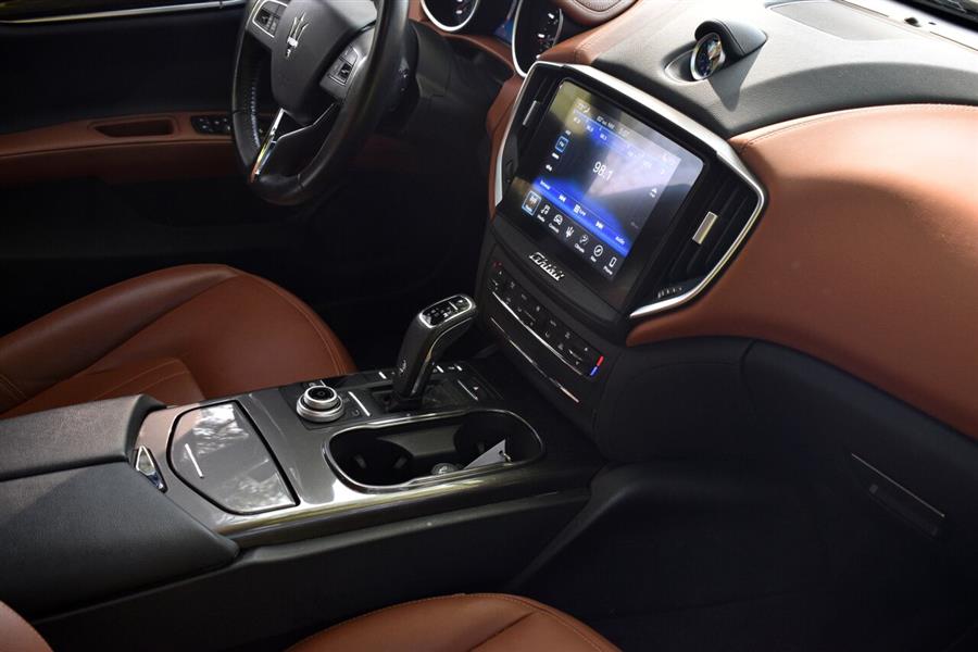 2019 Maserati Ghibli SQ4 AWD 4dr Sedan, available for sale in Great Neck, New York | Camy Cars. Great Neck, New York 2019 Maserati Ghibli SQ4 AWD 4dr Sedan, available for sale in Great Neck, New York | Camy Cars. Great Neck, New York